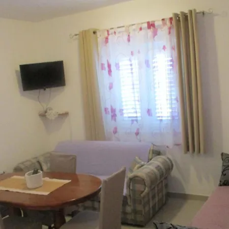 아파트 Bosiljka 세비드